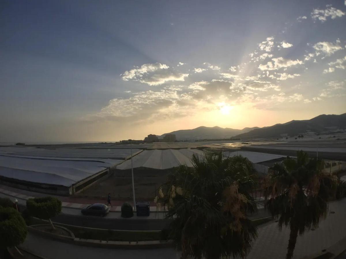 Apartamento Playa Calahonda El Farillo con terraza Exterior foto